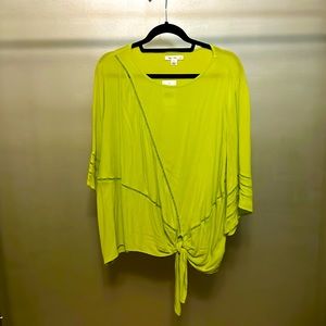 New John Paul Richard tunic top